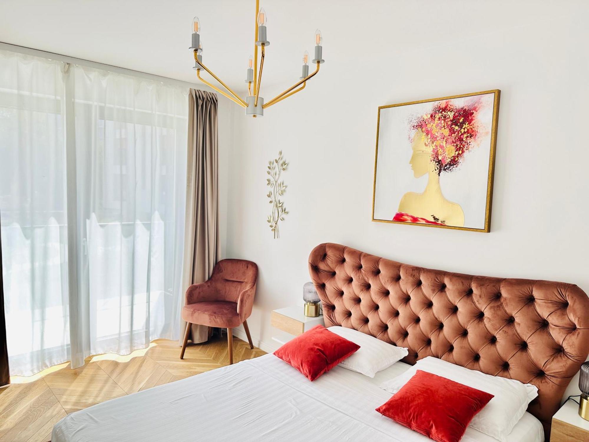 Bel Dom - The Central, Spacious 2 Rooms Luxury Apartment Cluj-Napoca Exteriör bild